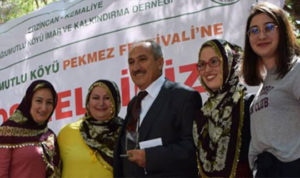 11. Geleneksel Erzincan Kemaliye Aşağıumutlu Köyü Pekmez Festivali